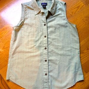 Patagonia Sleveless Button Down shirt